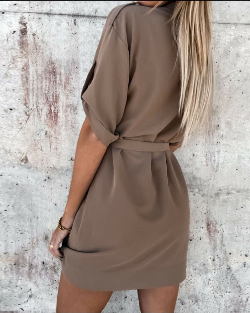 Shirt dress ๐
