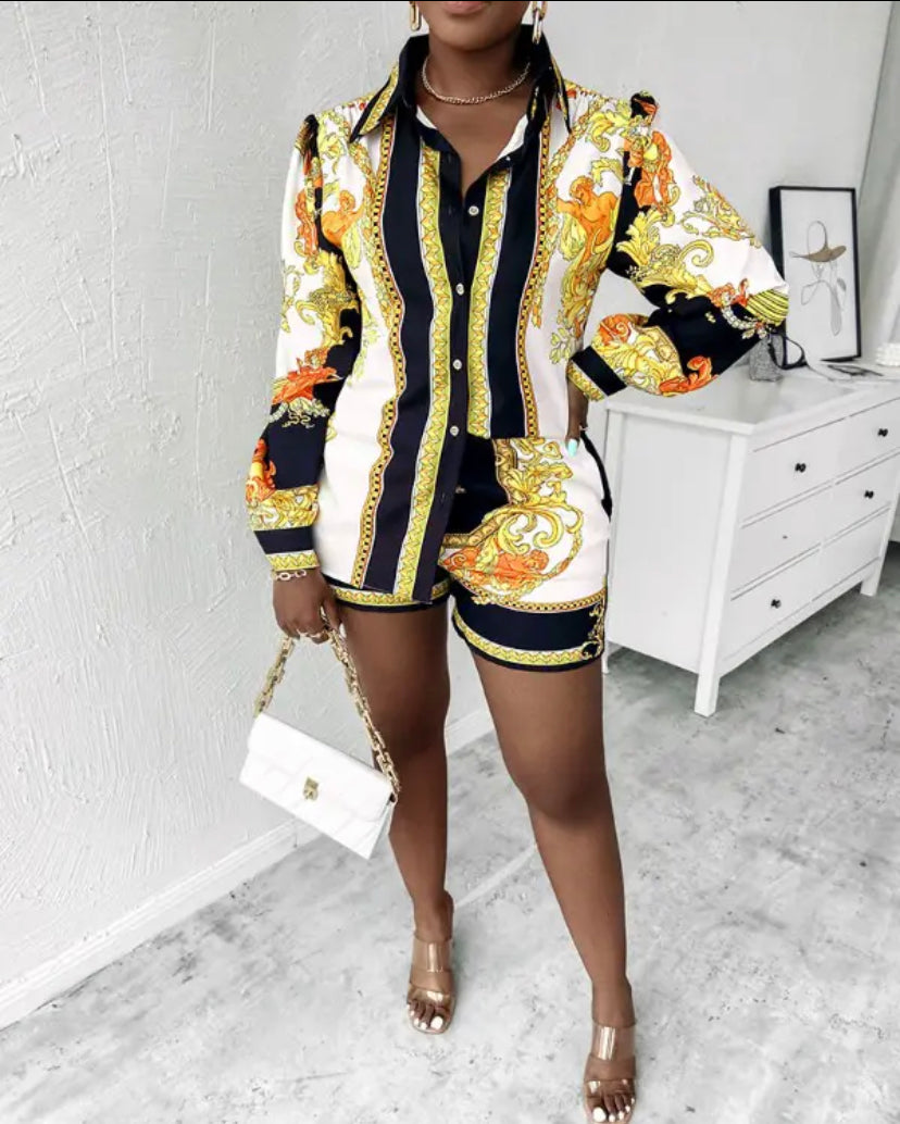 Long sleeve Baroque top and shorts set💕